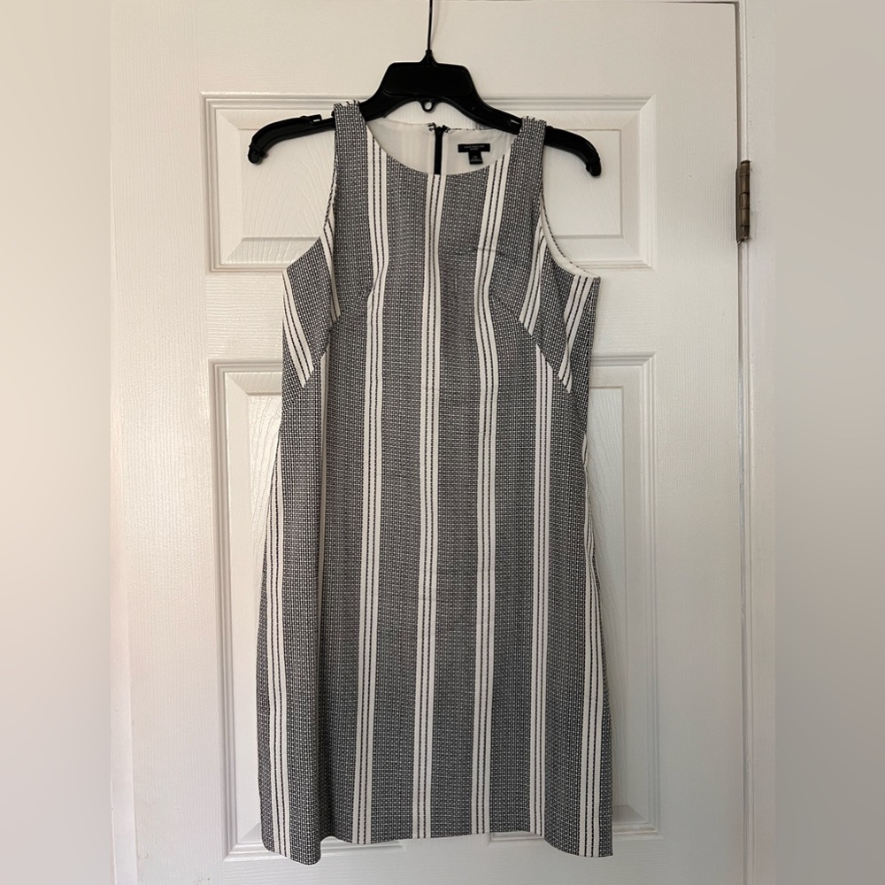 And Taylor petite dress. NWOT